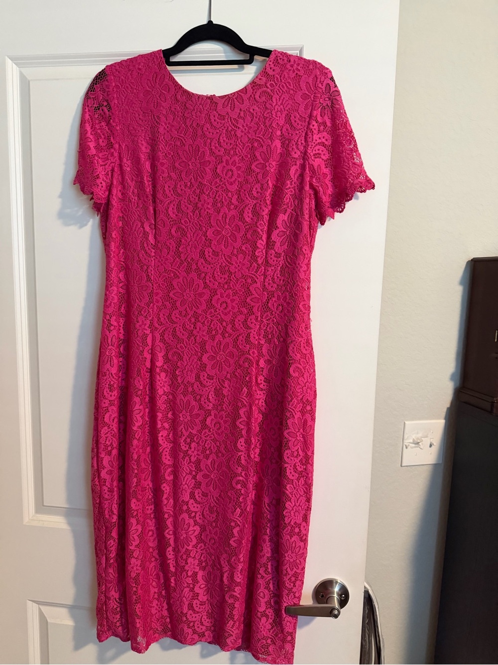 London Times Hot Pink Lace Midi Dress